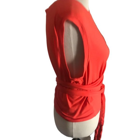 J. Dow Fitness Black History Month Women's Cropped Tank Top Red Orange Size XXL - Picture 3 of 5